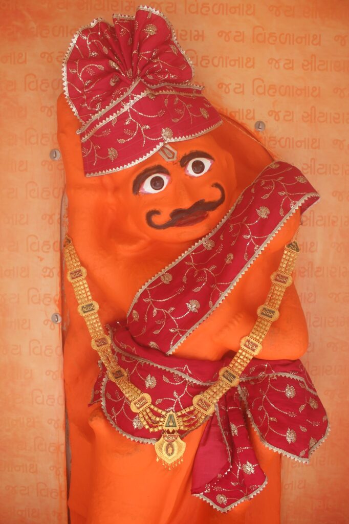 શણગાર દર્શન - મંગળવાર "પ.પૂ. શ્રી વિસામણબાપુની જગ્યા, પ.પૂ. શ્રી શ્રી ૧૦૦૮ મહામંડલેશ્વર નિર્મળાબા, વિહળધામ પાળિયાદ, અષાઢ વદ - ૧૩ તેરસ, વિક્રમ સવંત ૨૦૮૨" Shangar Darshan. Tuesday -Aug- 11/08/2026