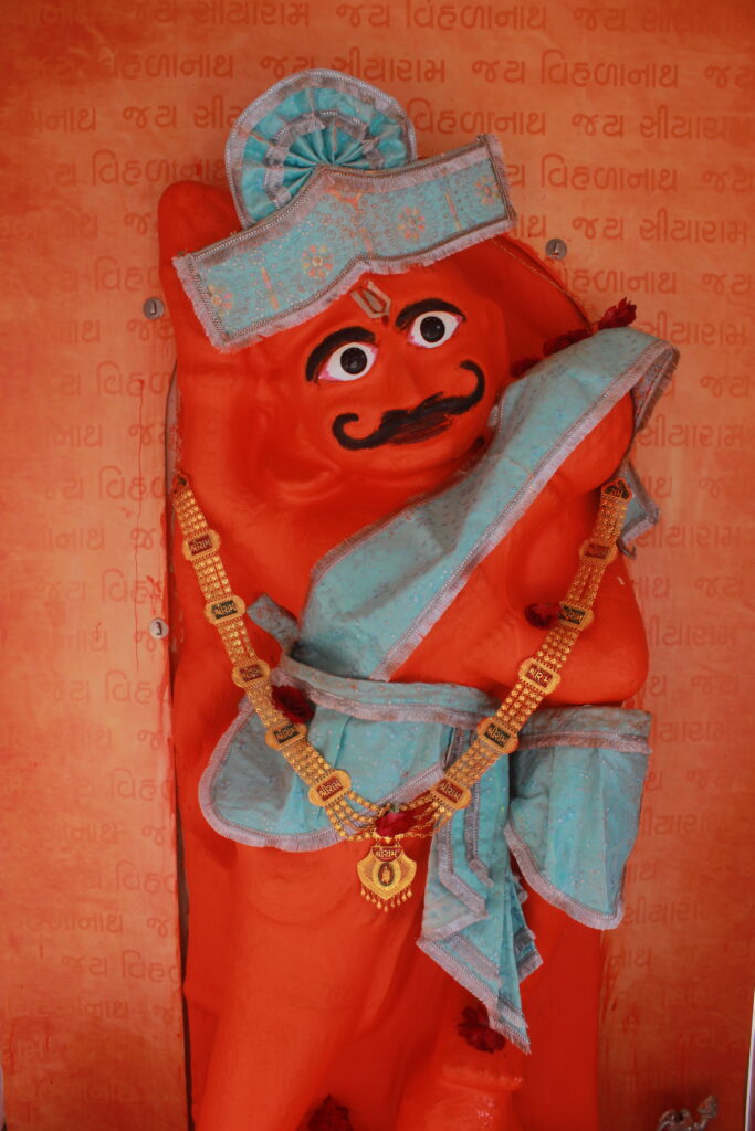 શણગાર દર્શન - મંગળવાર "પ.પૂ. શ્રી વિસામણબાપુની જગ્યા, પ.પૂ. શ્રી શ્રી ૧૦૦૮ મહામંડલેશ્વર નિર્મળાબા, વિહળધામ પાળિયાદ, શ્રાવણ વદ - ૧૨ બારસ, વિક્રમ સવંત ૨૦૮૨" Shangar Darshan. Tuesday-Sep- 08/09/2026